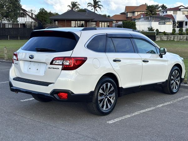 2015 Subaru Outback 2.5 Limited Smart ED Carousel 17