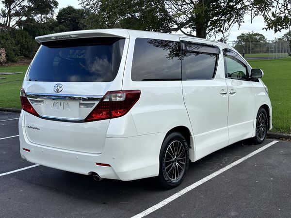 2012 Toyota Alphard 240S 7 Seater Carousel 15
