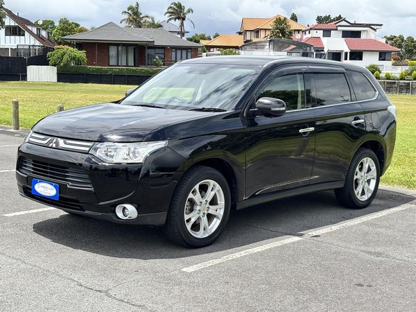 2014 Mitsubishi Outlander 2.4G 4WD 7 Seater Carousel 12