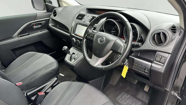 2015 Nissan Lafesta 2.0 Highway Star Carousel 2