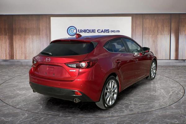 2013 Mazda Axela 20S Skyactic with i-Stop Carousel 17