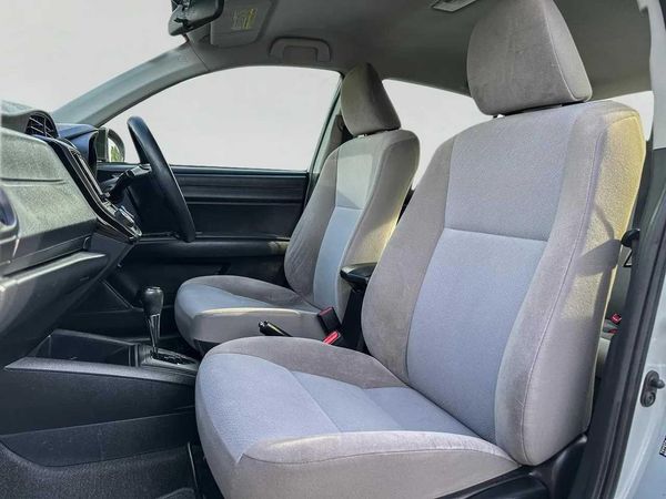 2017 Toyota Corolla Axio 1.5X Facelift Carousel 4