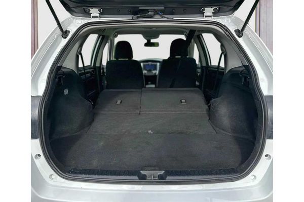 2017 Toyota Corolla Fielder 1.5G Hybrid Carousel 7