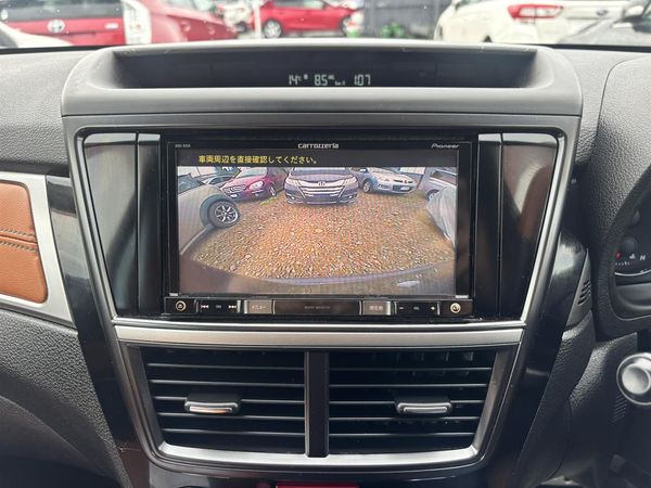 2015 Subaru Exiga Crossover 7 I-Eyesight Carousel 9