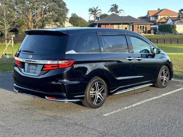 2015 Honda Odyssey 2.4 EX Absolute Carousel 1