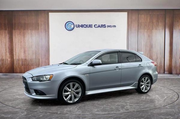 2014 Mitsubishi Galant Fortis Sportsback Carousel 14