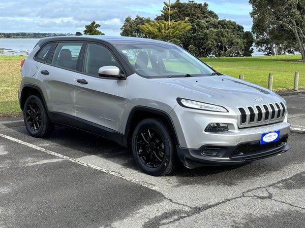 2016 Jeep Cherokee 2.4P Sport Carousel 11