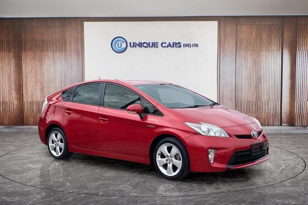 2014 Toyota Prius 1.8 Type S Facelift Carousel 11