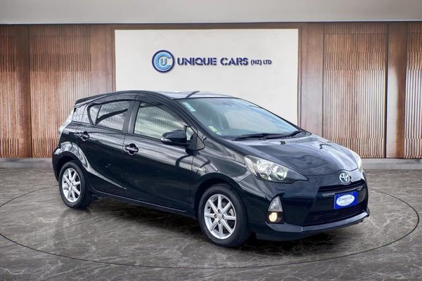 2012 Toyota Aqua Type S with Push Start
