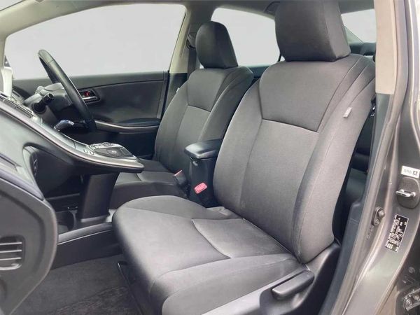 2012 Toyota Sai 2.4 S Hybrid Carousel 4