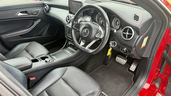 2015 Mercedes-Benz CLA250 Leather Exclusive AMG Package Carousel 2