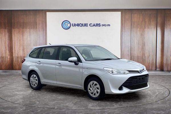 2017 Toyota Corolla Fielder 1.5G Hybrid