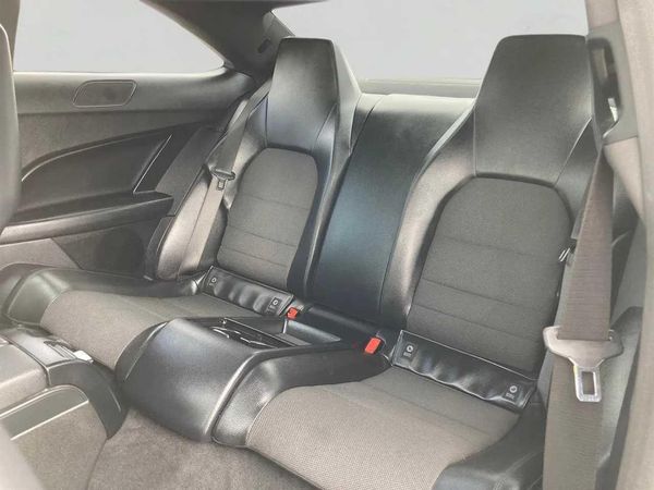 2012 Mercedes-Benz C250 Blue Efficiency Carousel 6