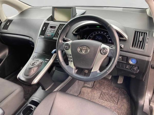 2012 Toyota Sai 2.4 S Hybrid Carousel 2