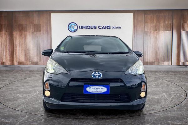 2012 Toyota Aqua Type S with Push Start Carousel 12