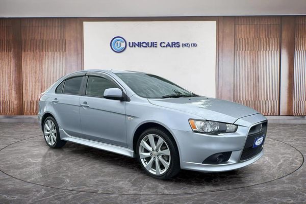 2014 Mitsubishi Galant Fortis Sportsback Carousel 10