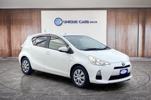 2012 Toyota Aqua 1.5 Type G Hybrid Carousel 11
