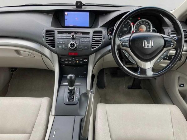 2009 Honda Accord 2.4 Euro TL Carousel 1