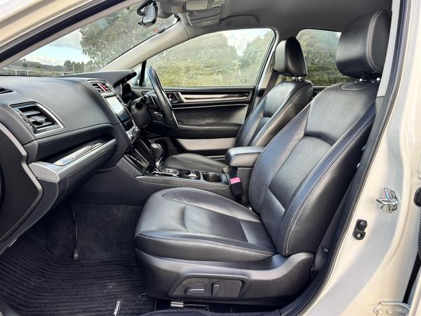 2014 Subaru Legacy B4 Limited Carousel 4