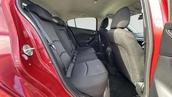 2013 Mazda Axela 20S Skyactic with i-Stop Carousel 6