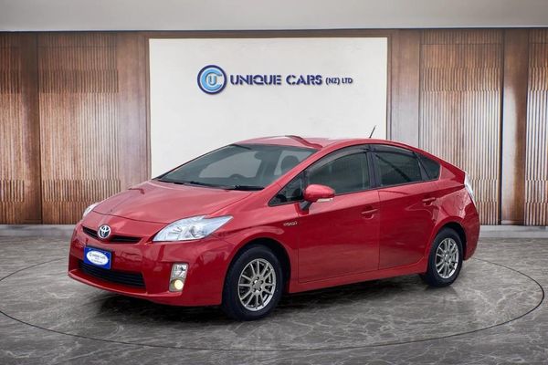 2011 Toyota Prius 1.8 Type S Facelift Carousel 13