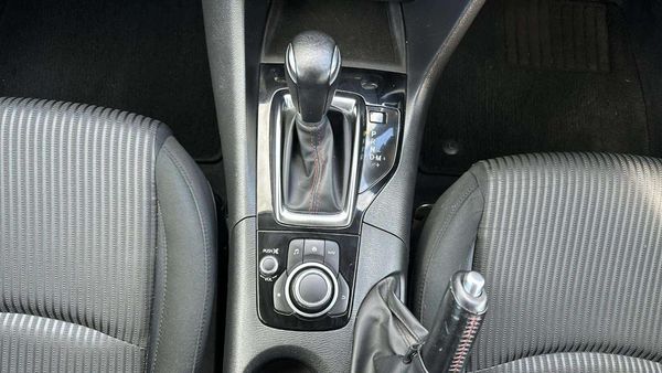 2013 Mazda Axela 20S Skyactic with i-Stop Carousel 9