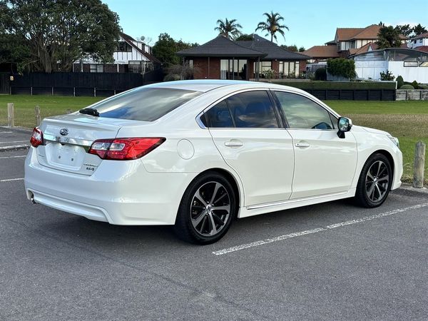 2014 Subaru Legacy B4 Limited Carousel 17