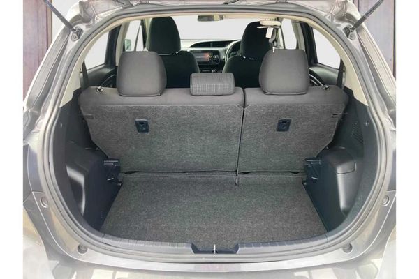 2017 Toyota Vitz 1.5 F Hybrid Carousel 7