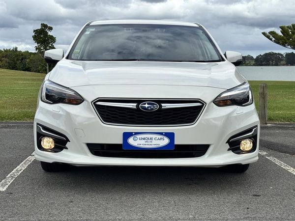 2017 Subaru Impreza 2.0 iL Eyesight 4WD Carousel 12