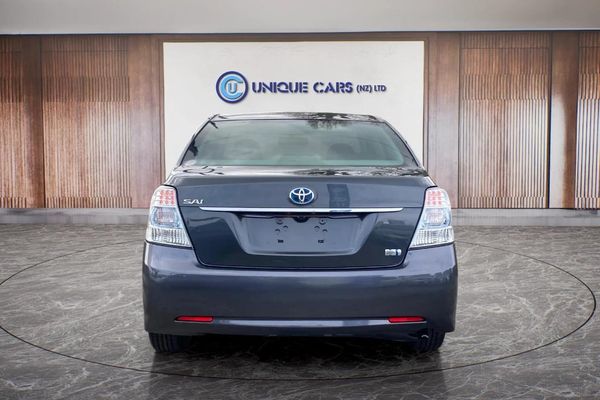 2012 Toyota Sai 2.4 S Hybrid Carousel 16