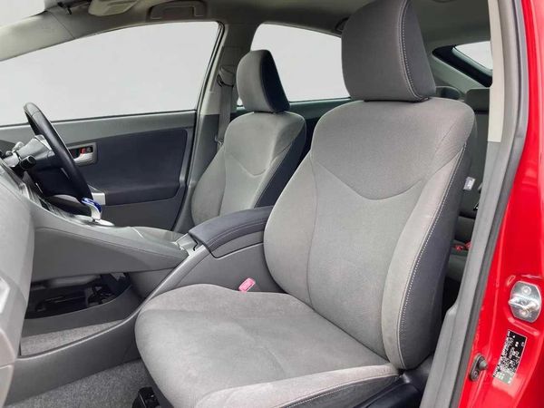 2011 Toyota Prius 1.8 Type S Facelift Carousel 4