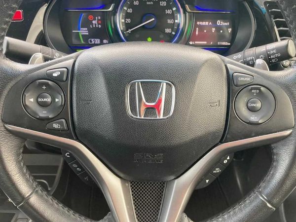 2015 Honda Grace 1.5EX Hybrid Carousel 8