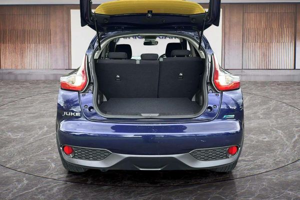 2014 Nissan Juke 15RX Type V Carousel 7