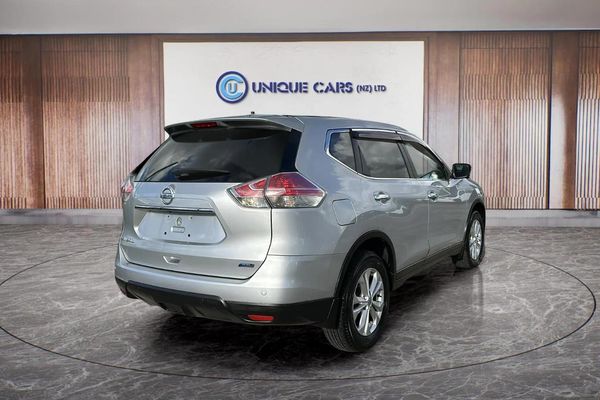 2014 Nissan X-Trail 20X Facelift Carousel 17