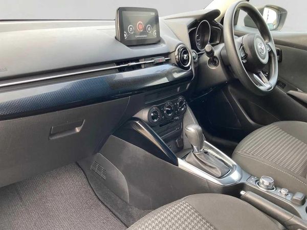 2016 Mazda Demio 1.5 XD Touring Carousel 3