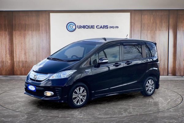 2012 Honda Freed 1.5 Hybrid Flexi Package Carousel 14