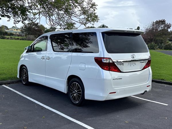 2012 Toyota Alphard 240S 7 Seater Carousel 13