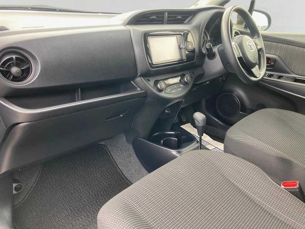2017 Toyota Vitz 1.5 F Hybrid Carousel 3
