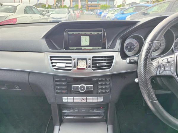 2015 Mercedes-Benz E 300 **Cruise Control**Electric Seats**Reversing Camera** Carousel 14