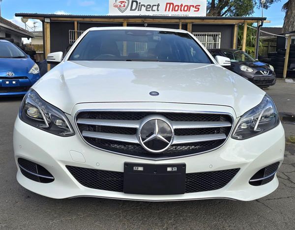 2015 Mercedes-Benz E 300 **Cruise Control**Electric Seats**Reversing Camera** Carousel 1