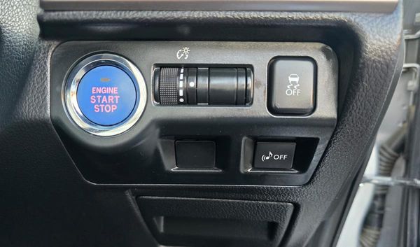 2015 Subaru XV **Hybrid**Cruise Control**Paddle Shift**Factory Alloys** Carousel 13