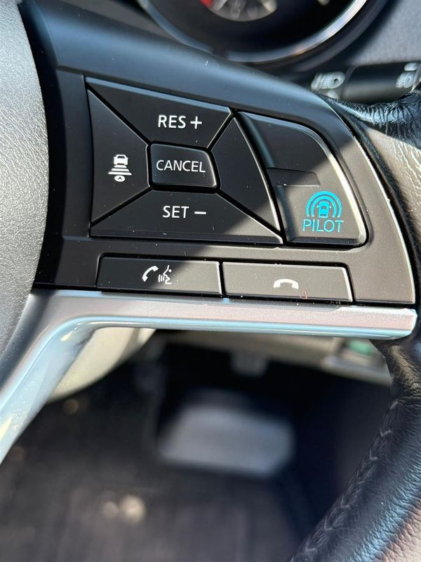 2019 Nissan X-Trail **4WD**Pro-Pilot Cruise Control**360 Reversing Camera**Leather Seats**Electric Boot**Machine Face Factory Mags**Push Start**Fog Lights**Steering Controls** Carousel 5
