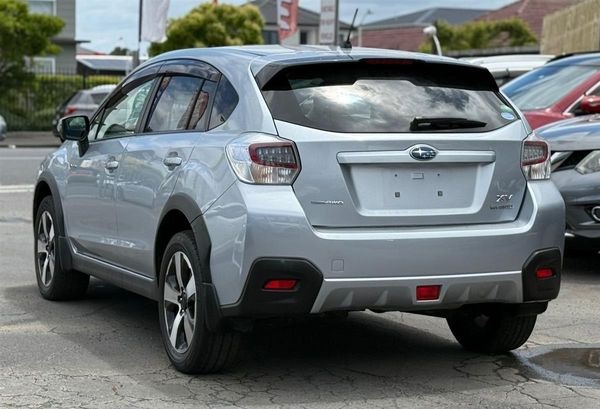 2015 Subaru XV **Hybrid**Cruise Control**Paddle Shift**Factory Alloys** Carousel 6