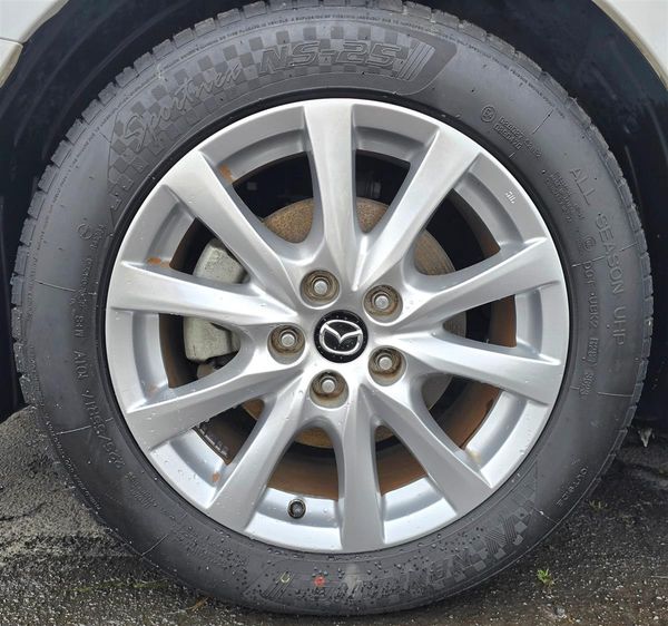 2014 Mazda Atenza **Cruise Control**Push Start**Reversing Camera**Paddle Shift**Factory Mags**Fog Lights**I-Stop Model** Carousel 5