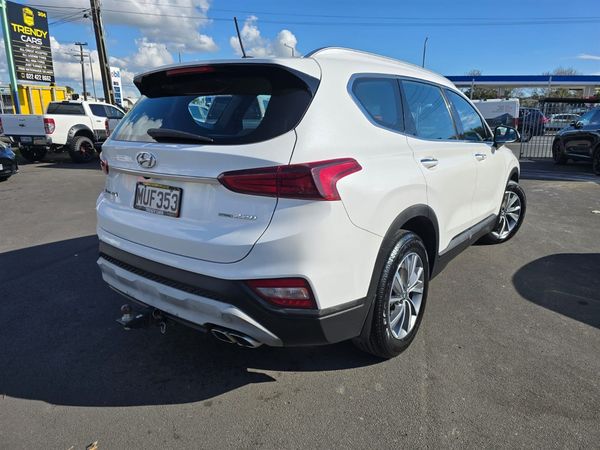 2020 Hyundai Santa Fe Carousel 1