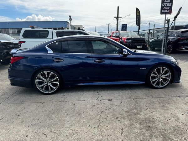2017 Nissan Skyline Carousel 6