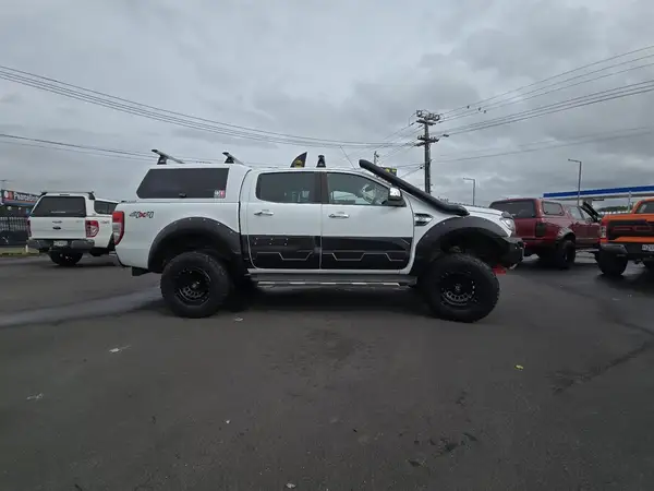 2017 Ford Ranger XLT DOUBLE CAB W/SA Carousel 4