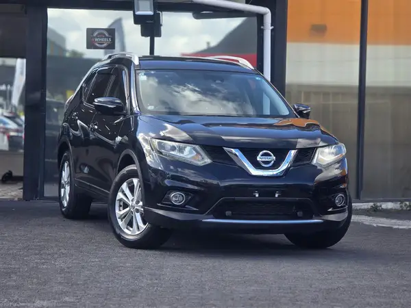 2015 Nissan X-Trail , 7 Seater, 4WD, Emergency Breaking System, Leather Heating Seats, 360 Revering Camera, Alloys, Cruise Control RV/SUV Automatic