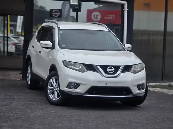 2016 Nissan X-Trail Emergency Braking System ,Cruise Control, Surround View Camera, Parking Sensors,Alloys, Leather & Heating Seats, Push Start, Key-Less RV/SUV Automatic