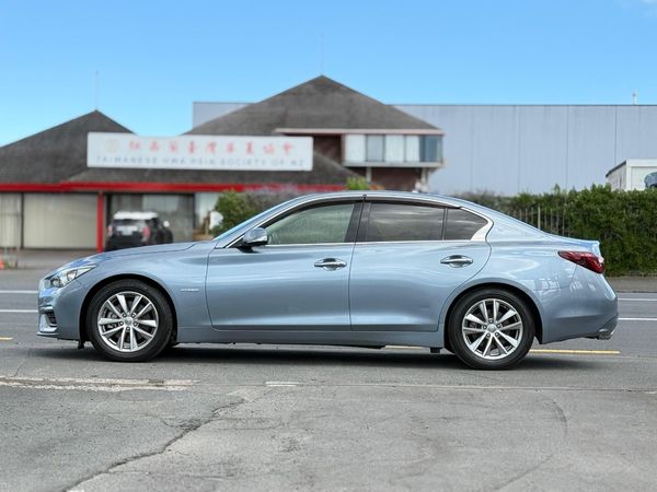 2018 Nissan Skyline Carousel 1